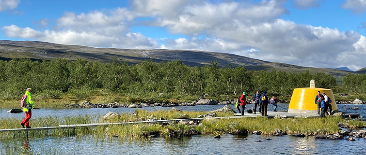 Treriksröset, personnel from Lantmäteriet.